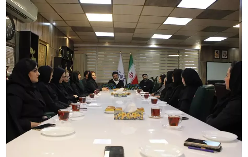 برگزاری مراسم گرامیداشت میلاد حضرت فاطمه زهرا(س) و روز زن در شرکت اوزان
